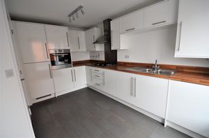 Breakfast Kitchen- click for photo gallery